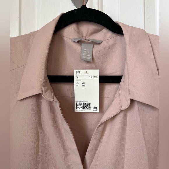 NWT! H&M, long sleeve blouse, size XXL Rose color 🌹 - Picture 2 of 7